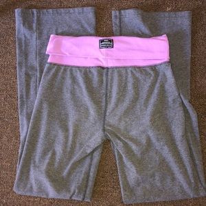 Nike women’s athletic leggings. Large